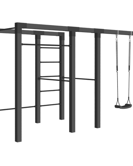 Outdoor Fitness Trainingsgestell Modell 3 mit Kletterelementen, Reckstangen, Schaukel und schwarzen Beschlägen.