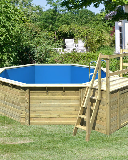 Karibu Pool Modell 2 aus Holz mit blauem Poolwasser