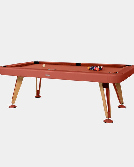 Outdoor-Billardtisch in Terracotta mit Holzbeinen und Acryltuch