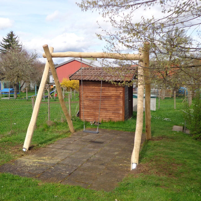 1-Platz Schaukelgestell mit Sitz im Garten