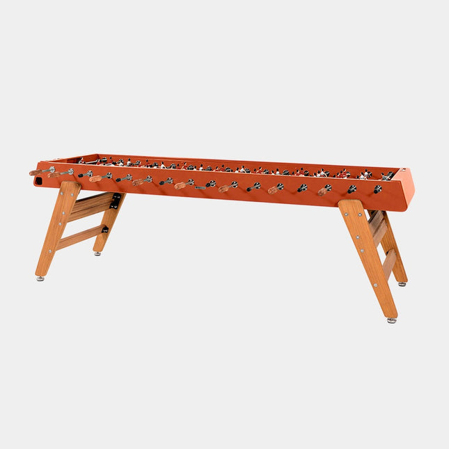 RS Max Tischkicker in Terracotta mit Spielfeld aus HPL