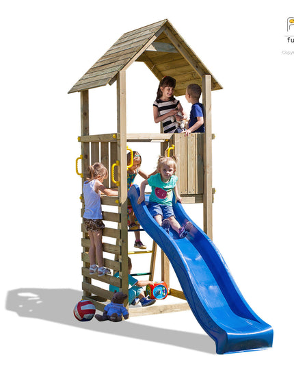 Kinder spielen auf dem Spielturm mit Rutsche
