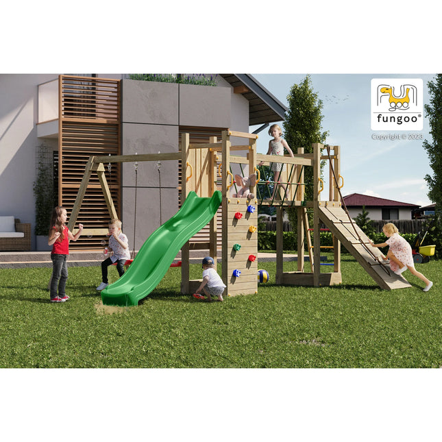 Kinder spielen auf der Spielanlage Gartenparadies