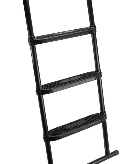 Trampolin-Leiter mit rutschfestem Profil am Salta First Class Trampolin