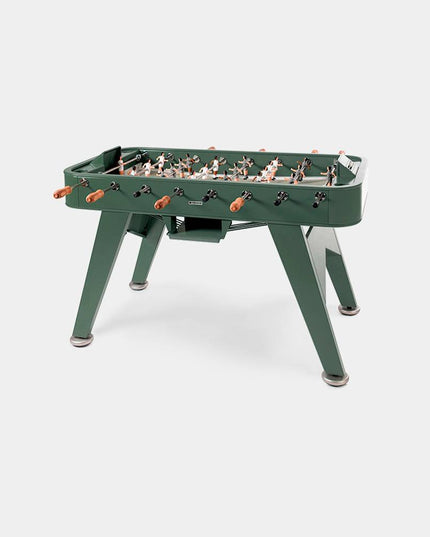 RS2 Tischkicker in Nordic Green mit pulverbeschichteter Edelstahlstruktur