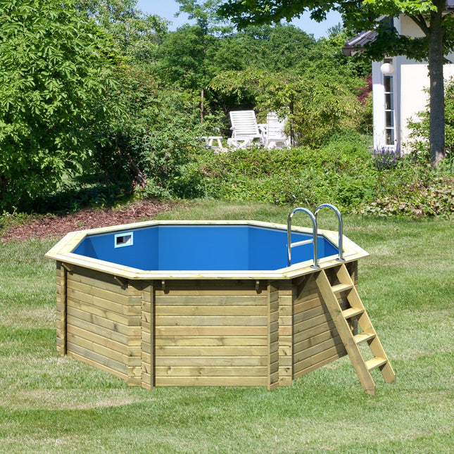 Karibu Pool Modell 1 als Achteckpool aus Holz im Garten