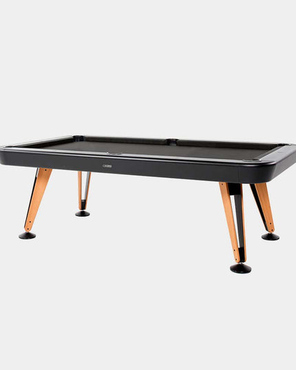 Diagonal Outdoor Billardtisch in Jet Black mit schwarzem Sunbrella-Tuch